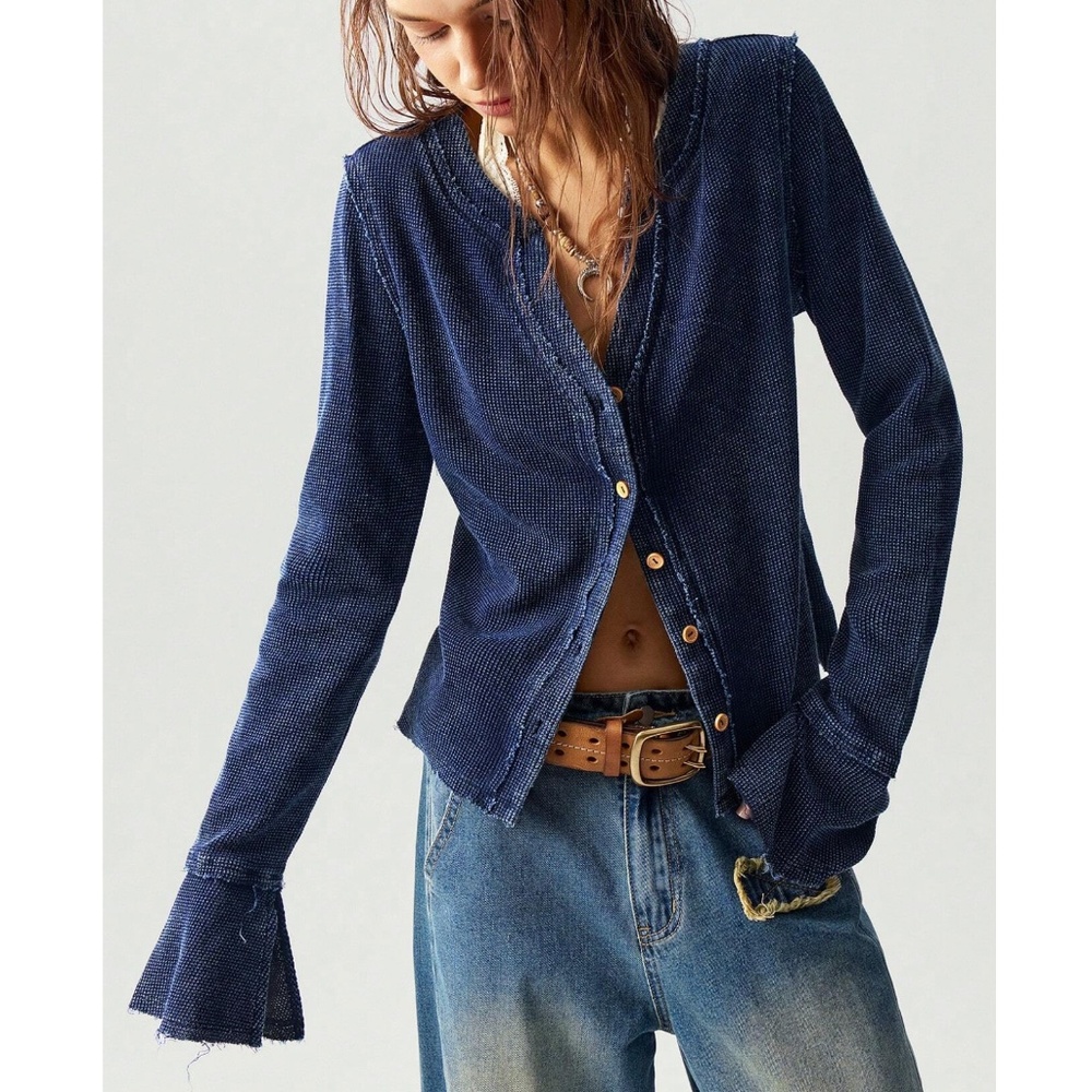 Solid Button Down Flared Raw Stitch Long Sleeve T… - image 4